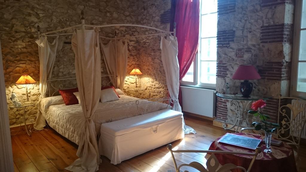 Bed and Breakfast Domaine de Paguy à Betbezer Extérieur photo