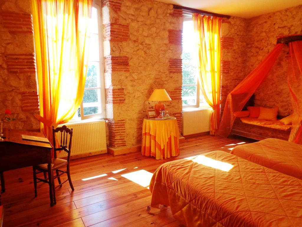 Bed and Breakfast Domaine de Paguy à Betbezer Extérieur photo