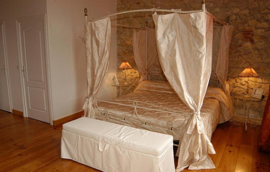 Bed and Breakfast Domaine de Paguy à Betbezer Chambre photo